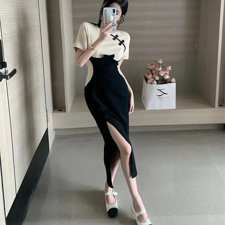 Chinese Style Slit Midi Skirt with Waist Stitching